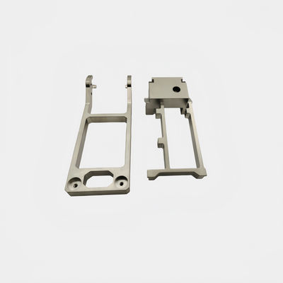 Componentes estructurales ensamblados de metal de precisión personalizados de aluminio de grado industrial fundición a presión con níquel de chapa