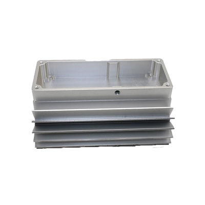 Disposición térmica El disipador de calor de la serie 6000 de aluminio extruido es un disipador de calor personalizable y de diseño duradero