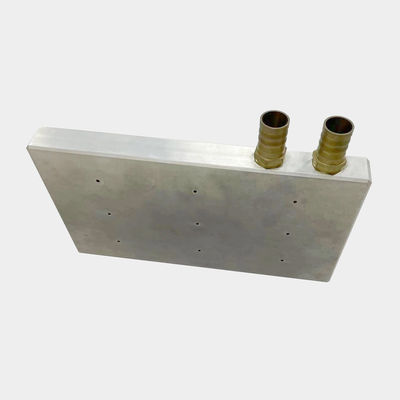 Conducción de tornillo de montaje de aluminio placa de frío disipador de calor para diversos dispositivos electrónicos