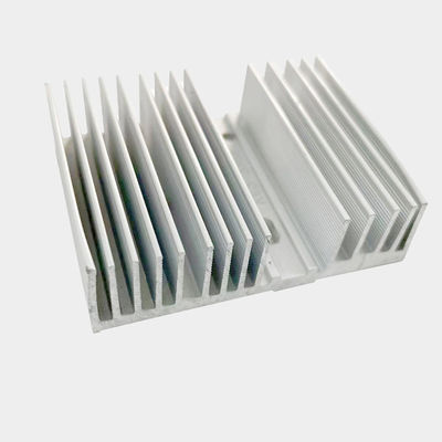 Profile de aluminio resistente a la corrosión Lavabo de calor de extrusión de aluminio Lavabo de calor con disipación de calor eficiente