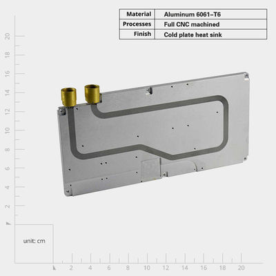 El sumidero de calor de placa fría de aluminio con alta velocidad de flujo y método de montaje por tornillo